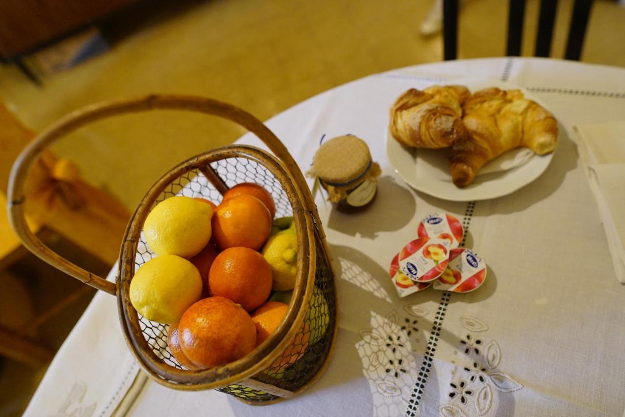 La Casa Di Zia Mimina Bed & Breakfast Civitella Casanova Eksteriør bilde